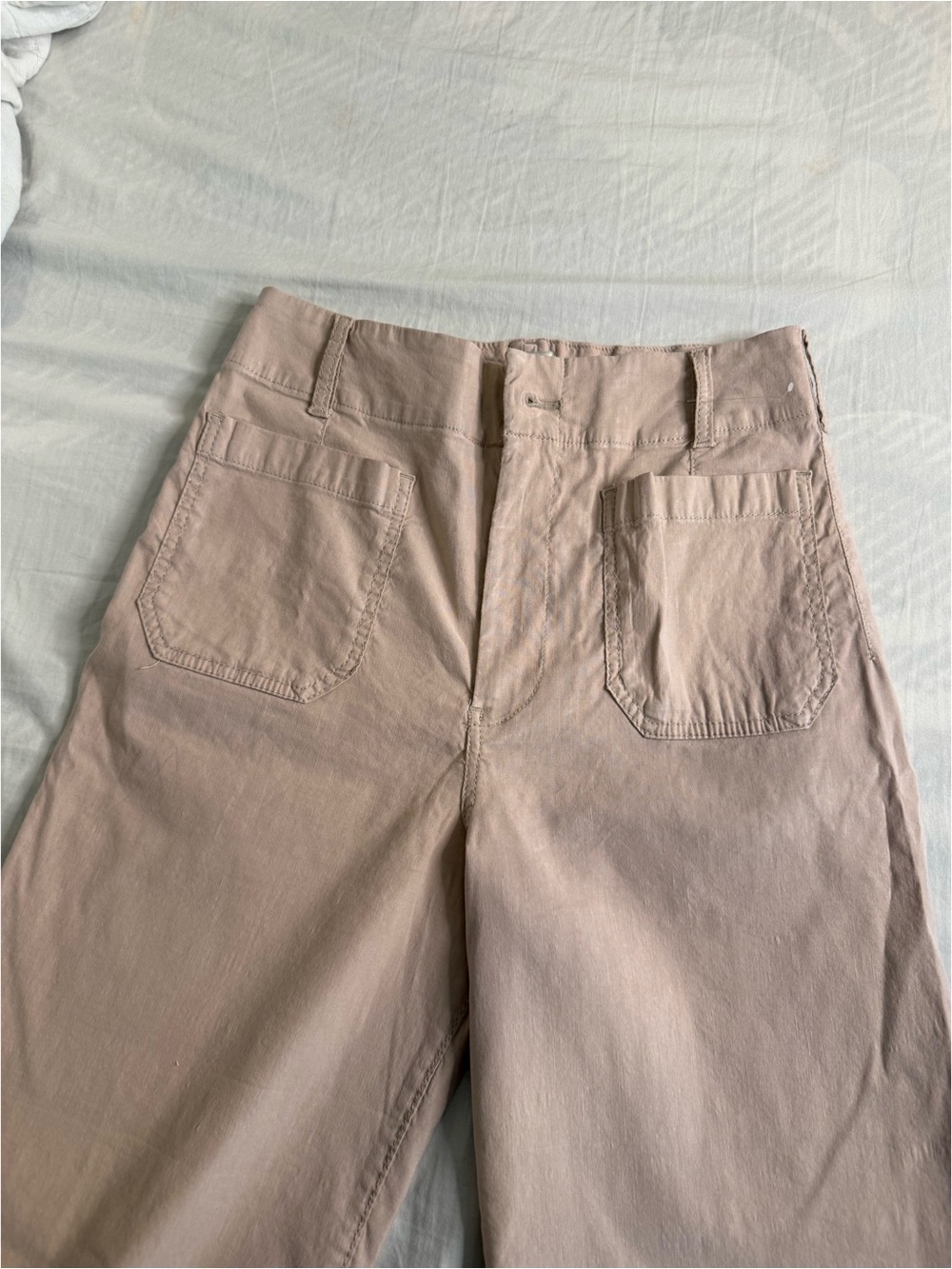 Wide-Leg High-Rise Pants in Light Beige - Picture 3 of 4